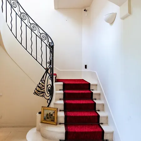 La Kara Hotel 4*
