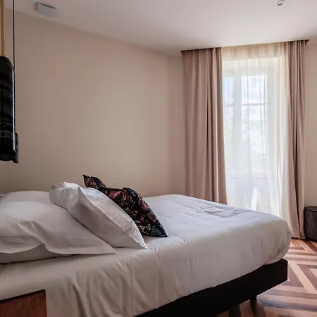 La Kara Hotel 4*